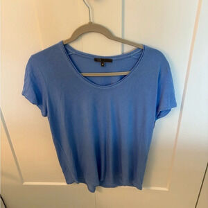 Vince Women’s Light Blue T Shirt Size M